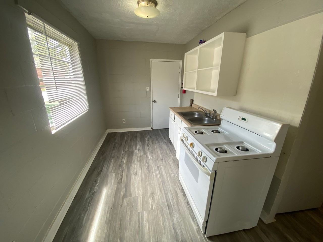 2213 13th Avenue #1-5 / Hemlock - Photo 6 of 14
