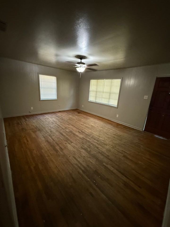 103 Mumford Dr - Photo 7 of 20
