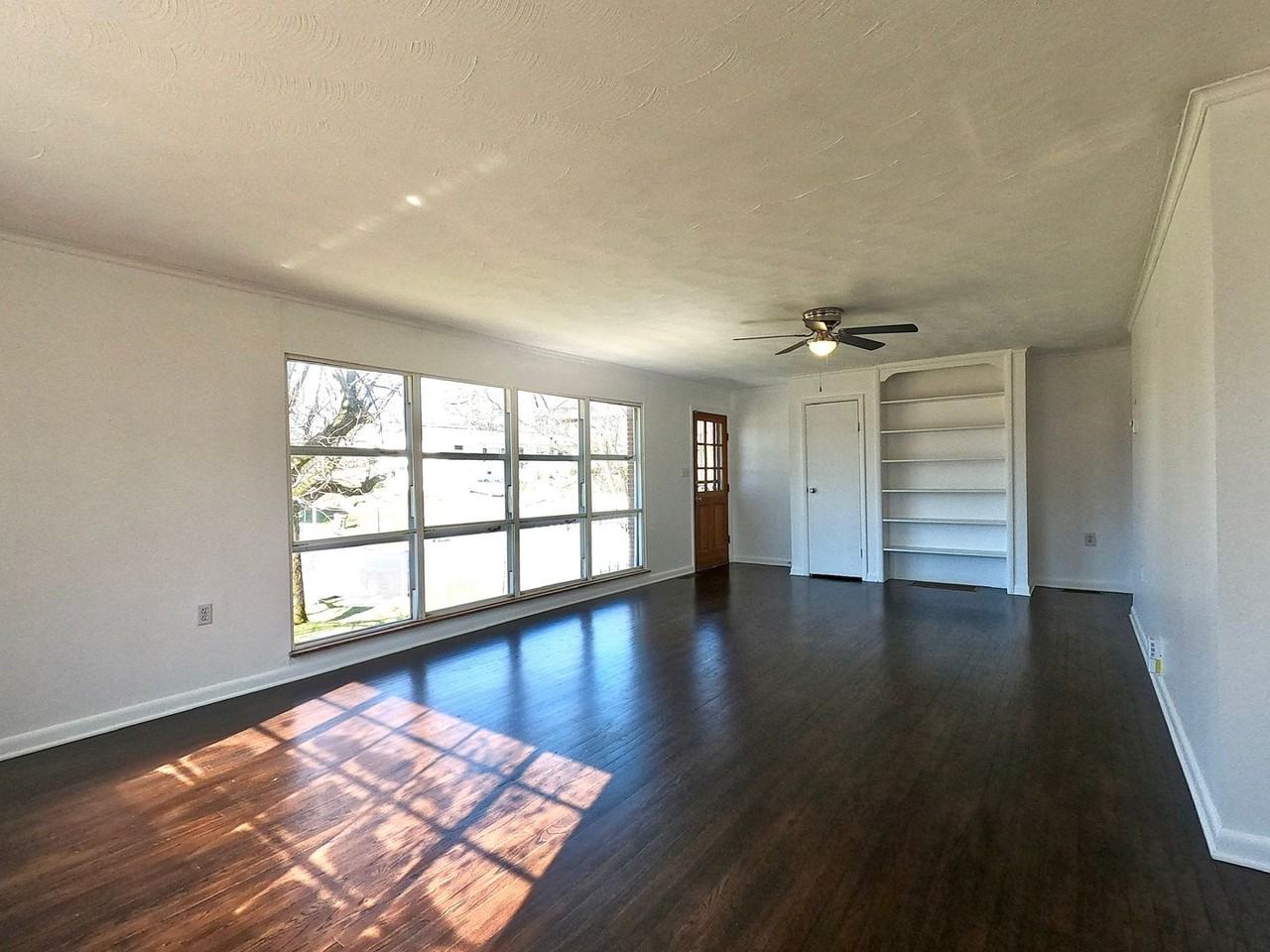 6108 Jilson Rd - Photo 3 of 18
