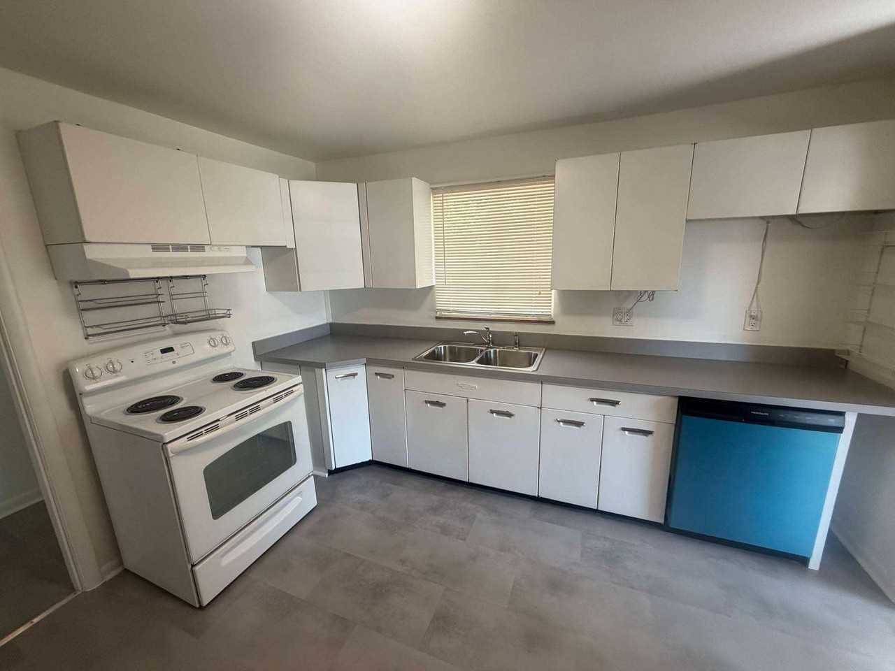 6108 Jilson Rd - Photo 5 of 18