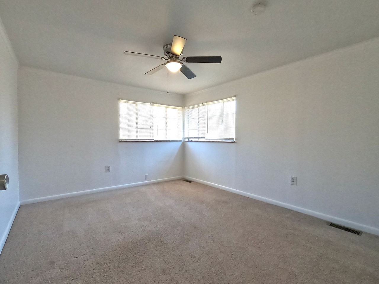 6108 Jilson Rd - Photo 7 of 18