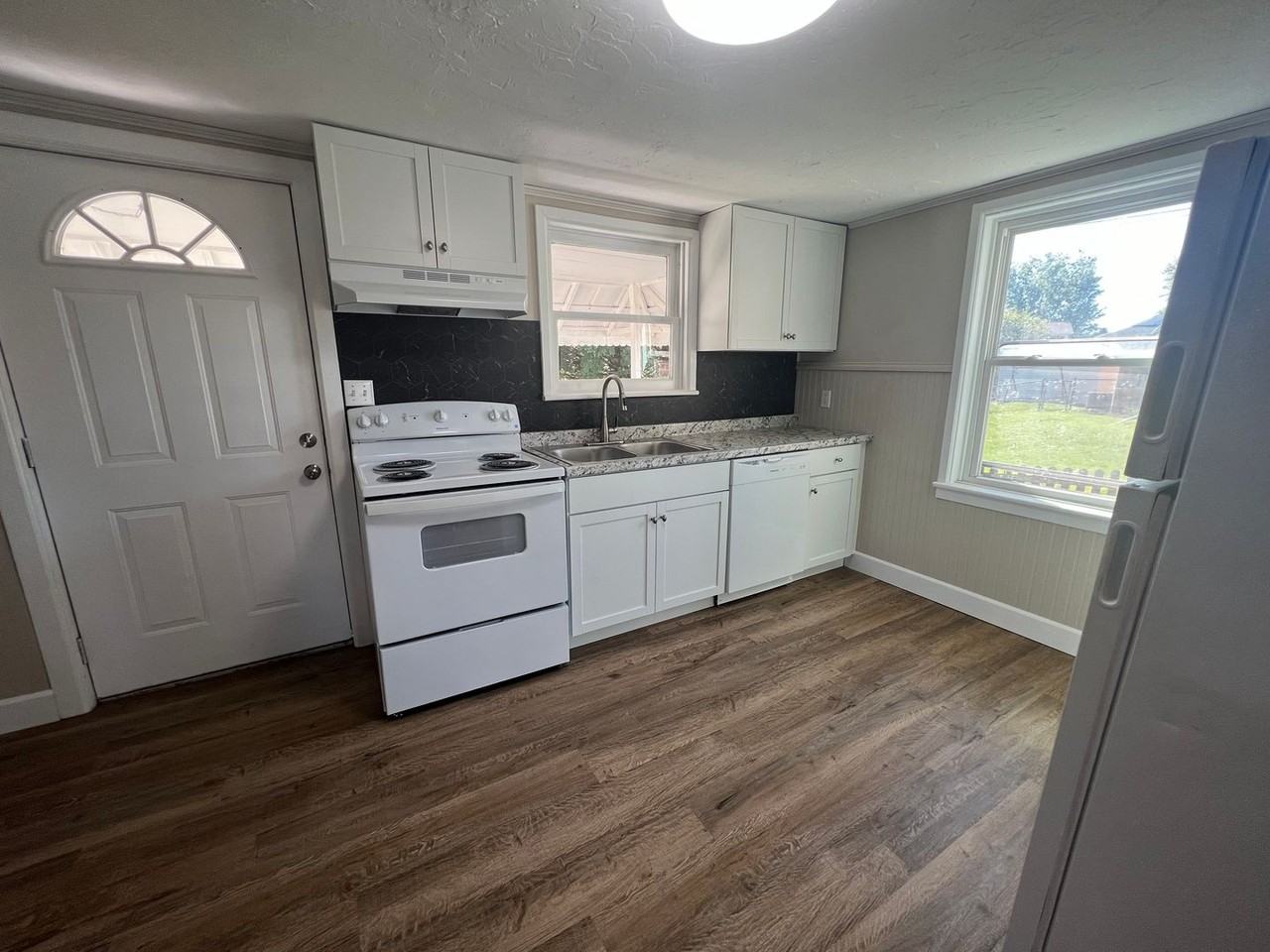 1824 E Canal Rd - Photo 4 of 10