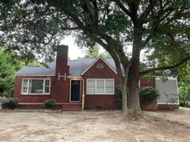featured image of 3000 Vaucluse Rd