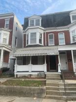 734 W King St 2nd Fl - Photo 1 of 1