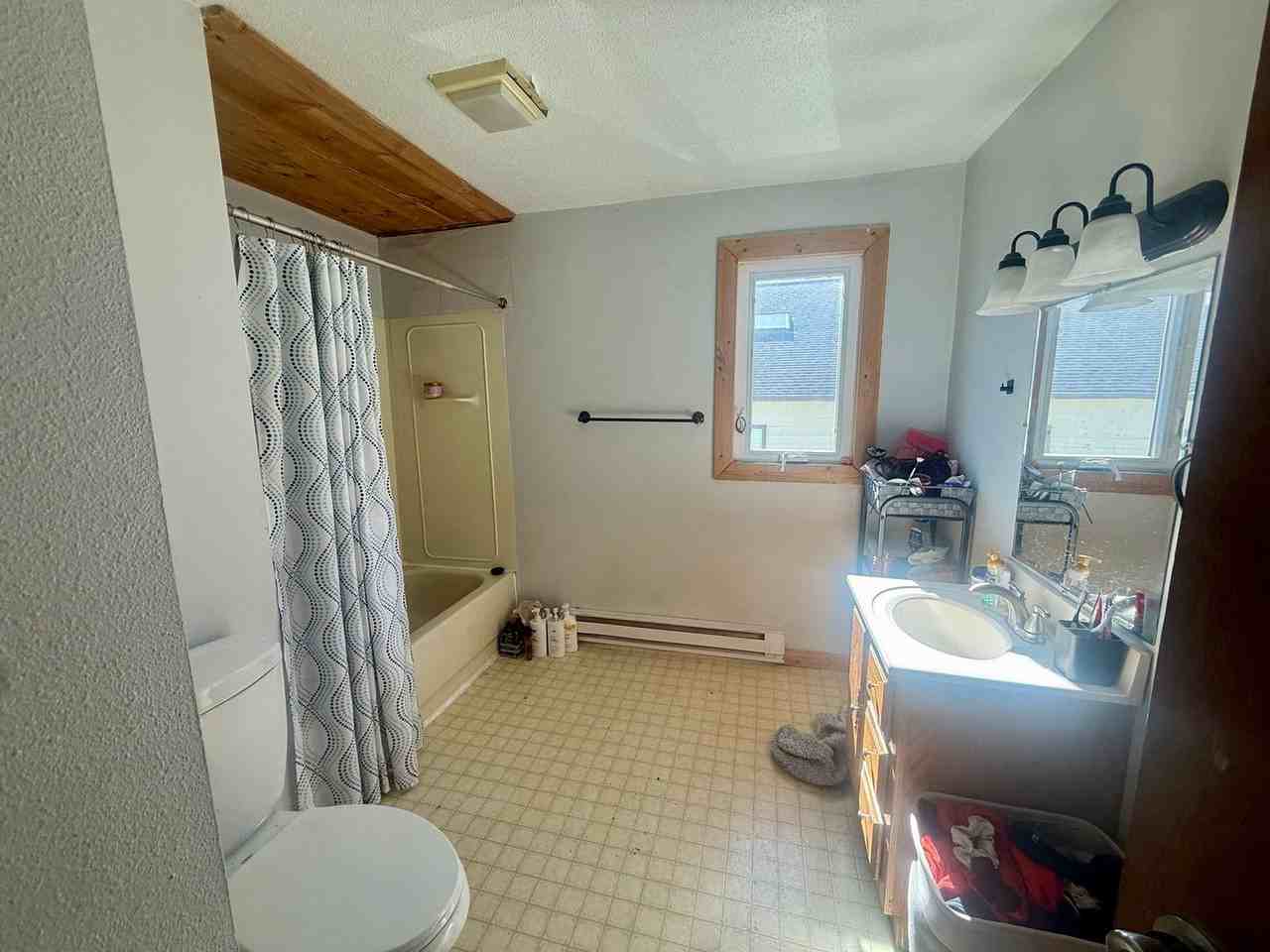 615 Elm St - Photo 6 of 7