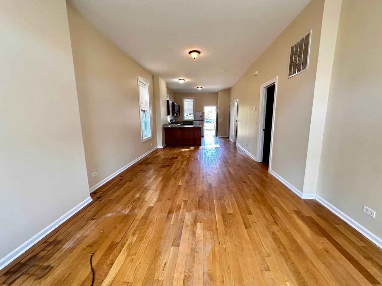 2624 West 15th Street - Photo 2 of 29