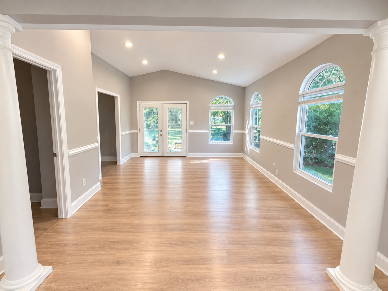 160 Barbara Rd - Photo 4 of 9