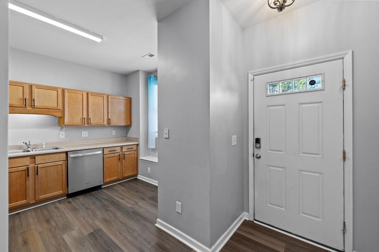 1131 Brason Ln - Photo 5 of 38