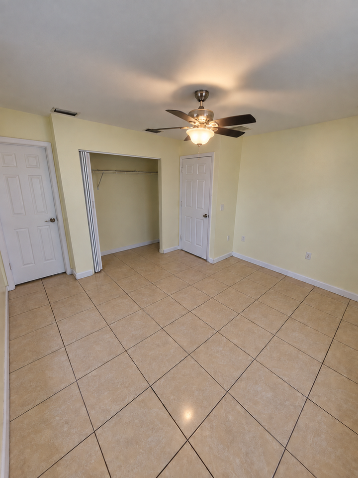 113 Larch Rd - Photo 4 of 10