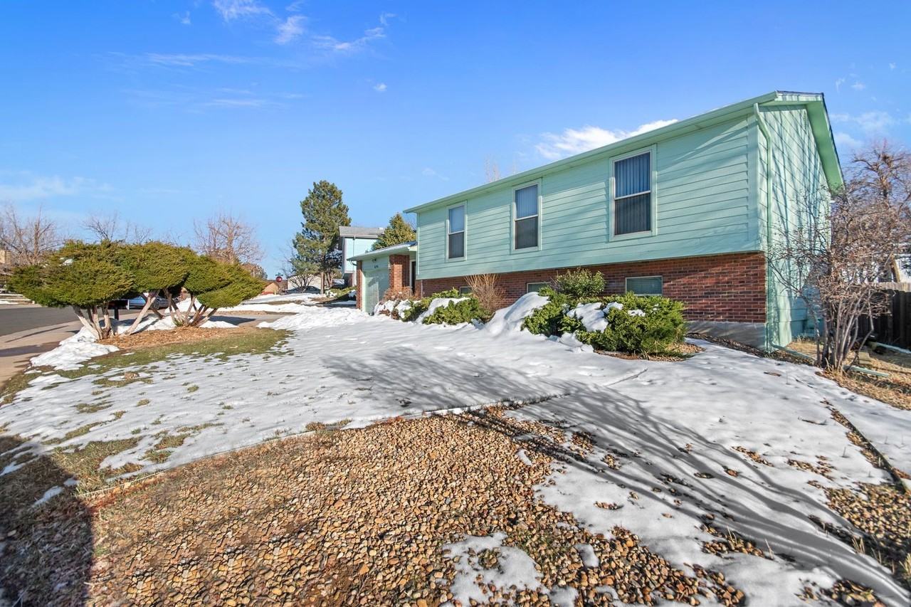 16708 E Alabama Pl - Photo 4 of 34