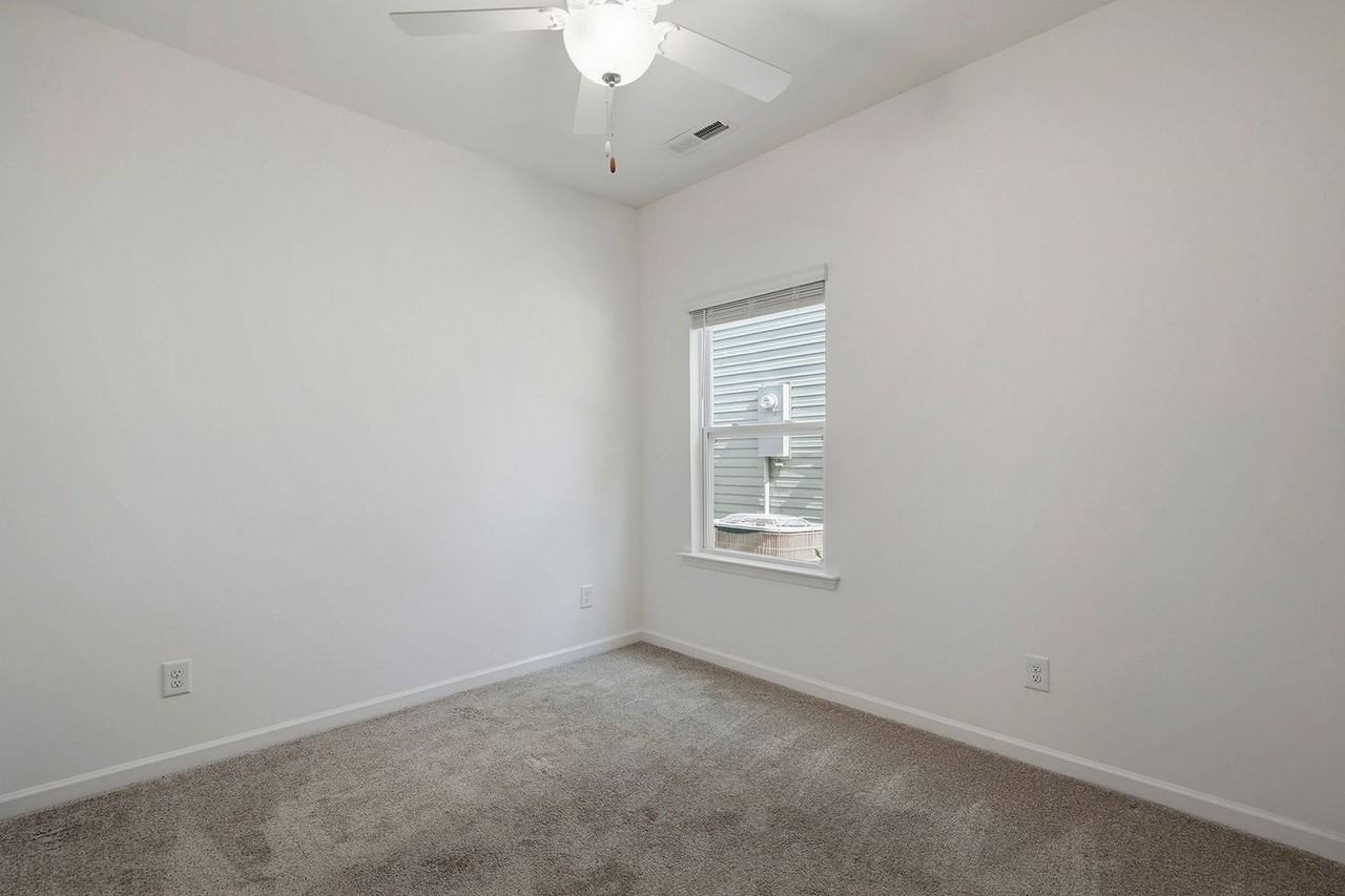 432 Bent Willow Dr - Photo 7 of 19