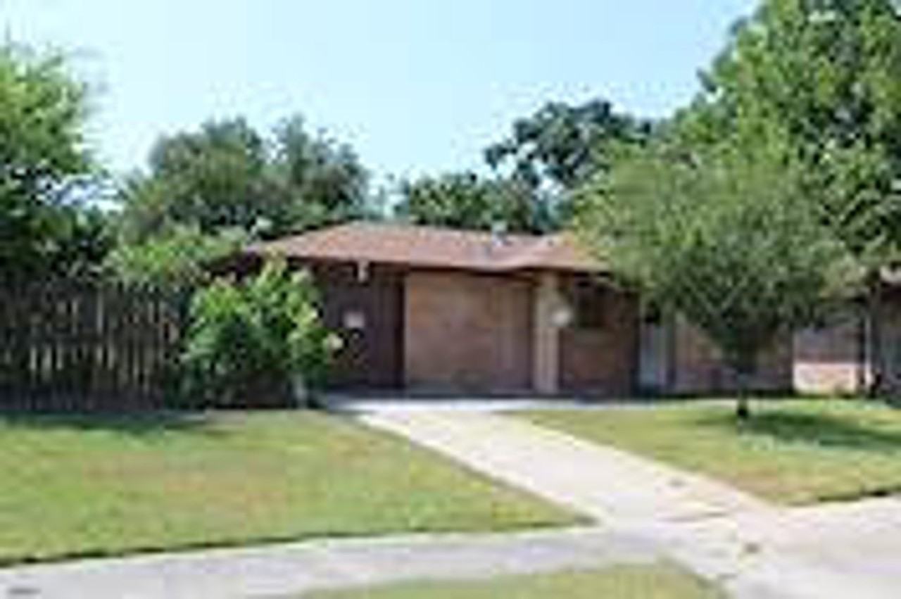 4109 Sierra St - Photo 2 of 16
