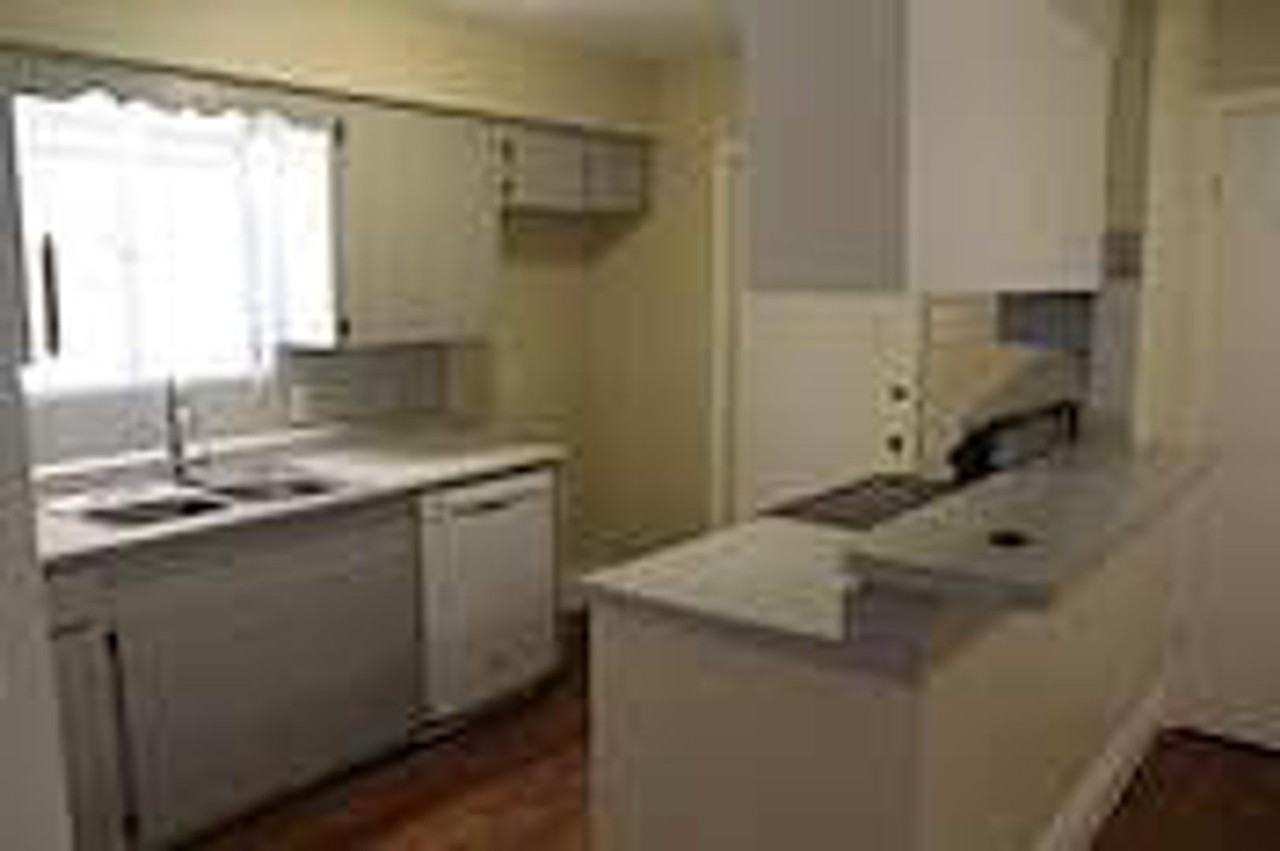4109 Sierra St - Photo 4 of 16