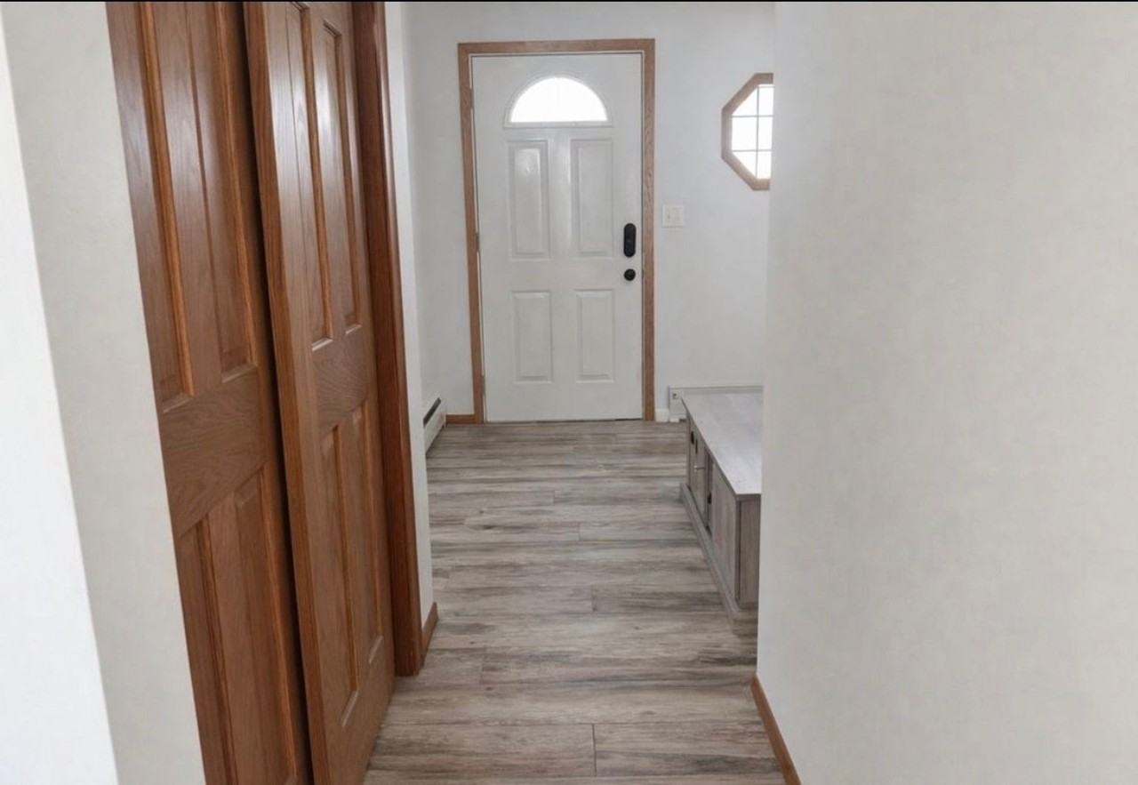 17742 Fairlawn Ave - Photo 6 of 30