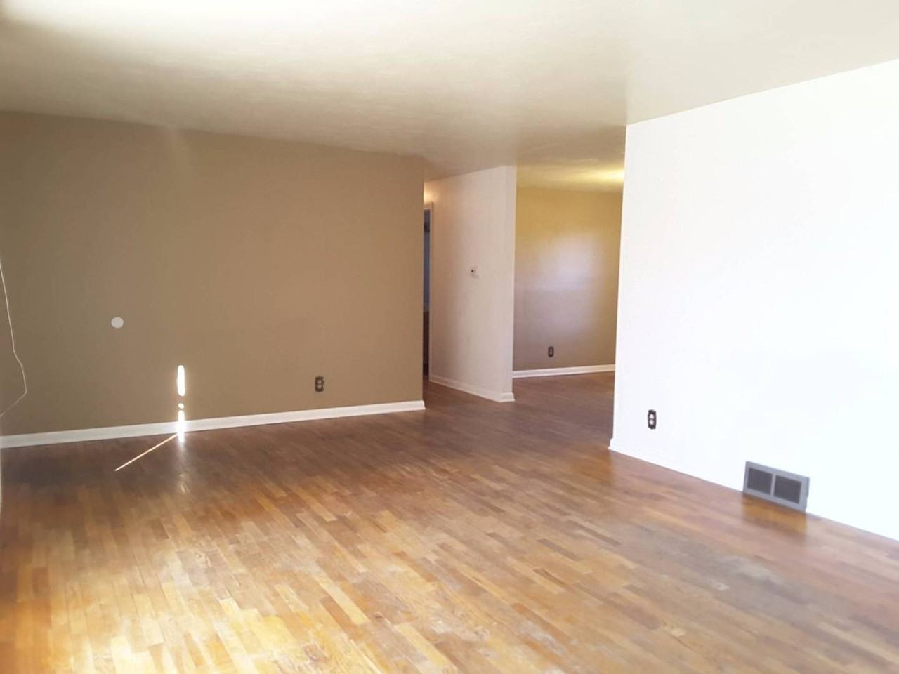 55428 Ash Rd - Photo 4 of 22