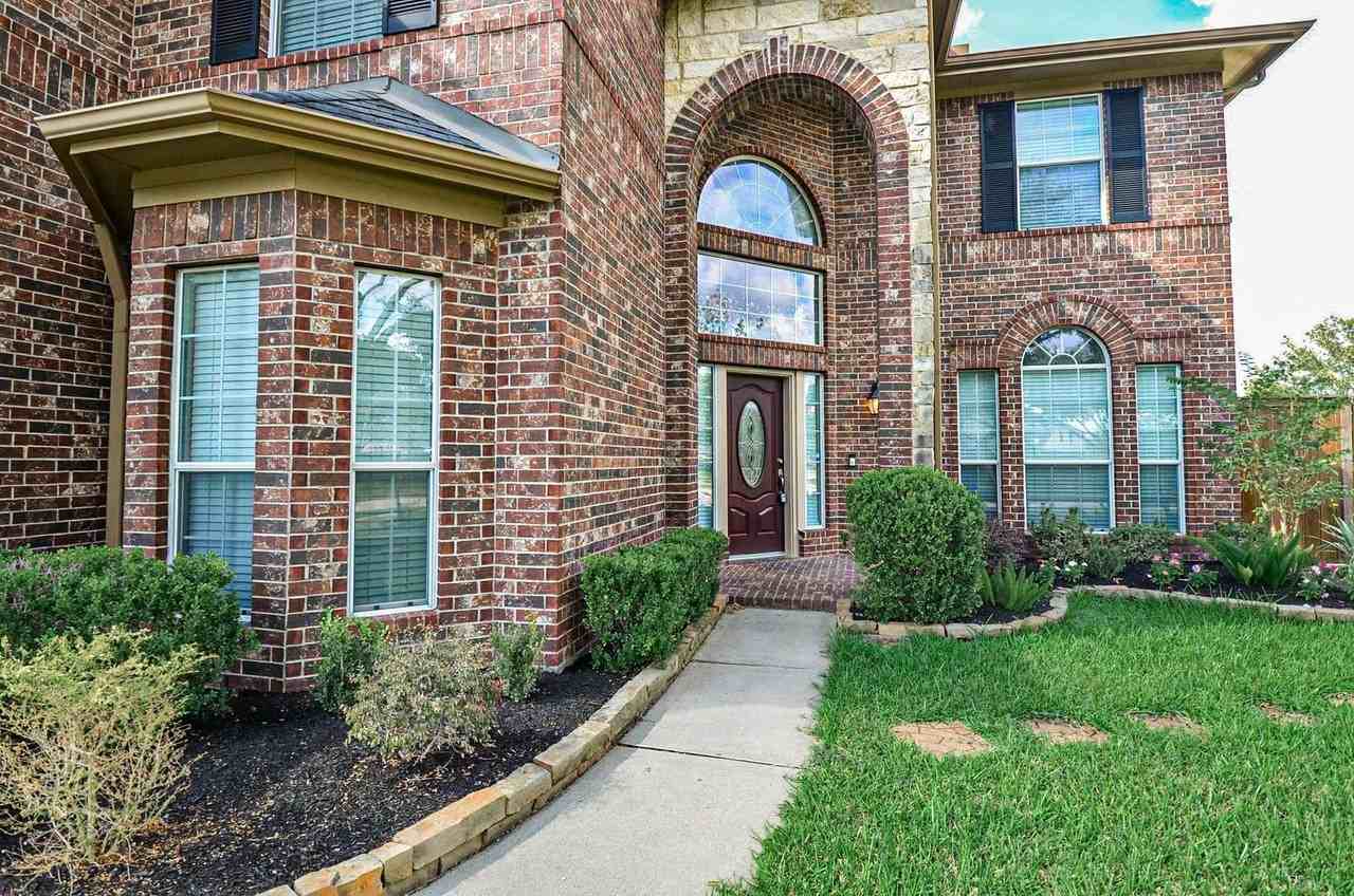 21415 Sierra Bend Dr - Photo 5 of 33