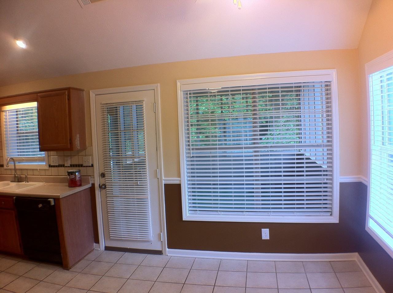3177 Christopher Ct - Photo 4 of 11