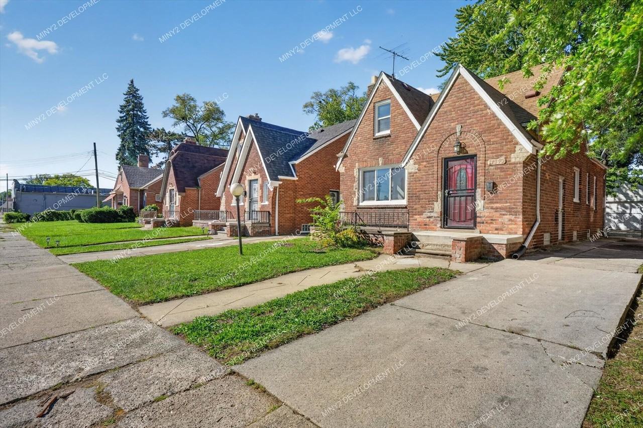 17153 Appoline St - Photo 2 of 38