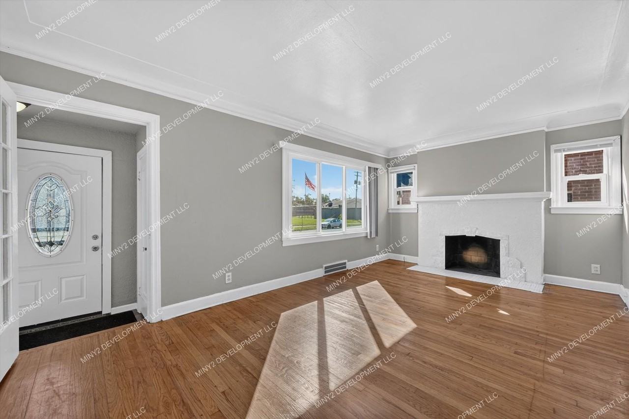 17153 Appoline St - Photo 5 of 38