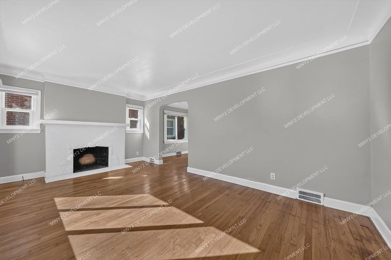 17153 Appoline St - Photo 6 of 38