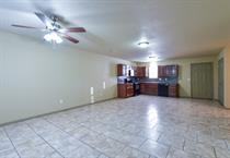 403 S Fargo St #B - Photo 3 of 10