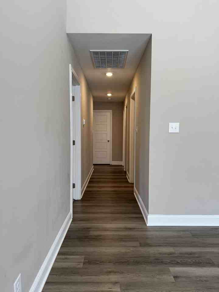 425 Irish Hills Dr - Photo 7 of 15