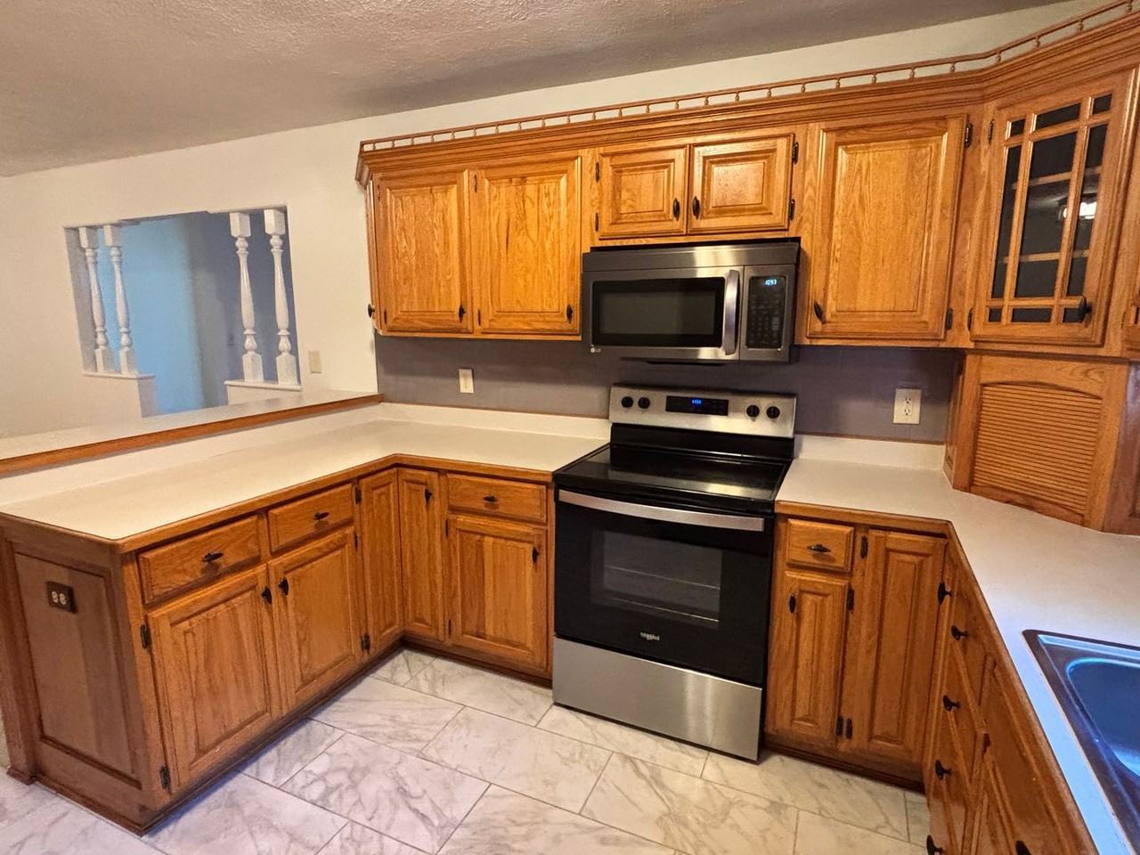 1548 E Crestview St - Photo 3 of 21