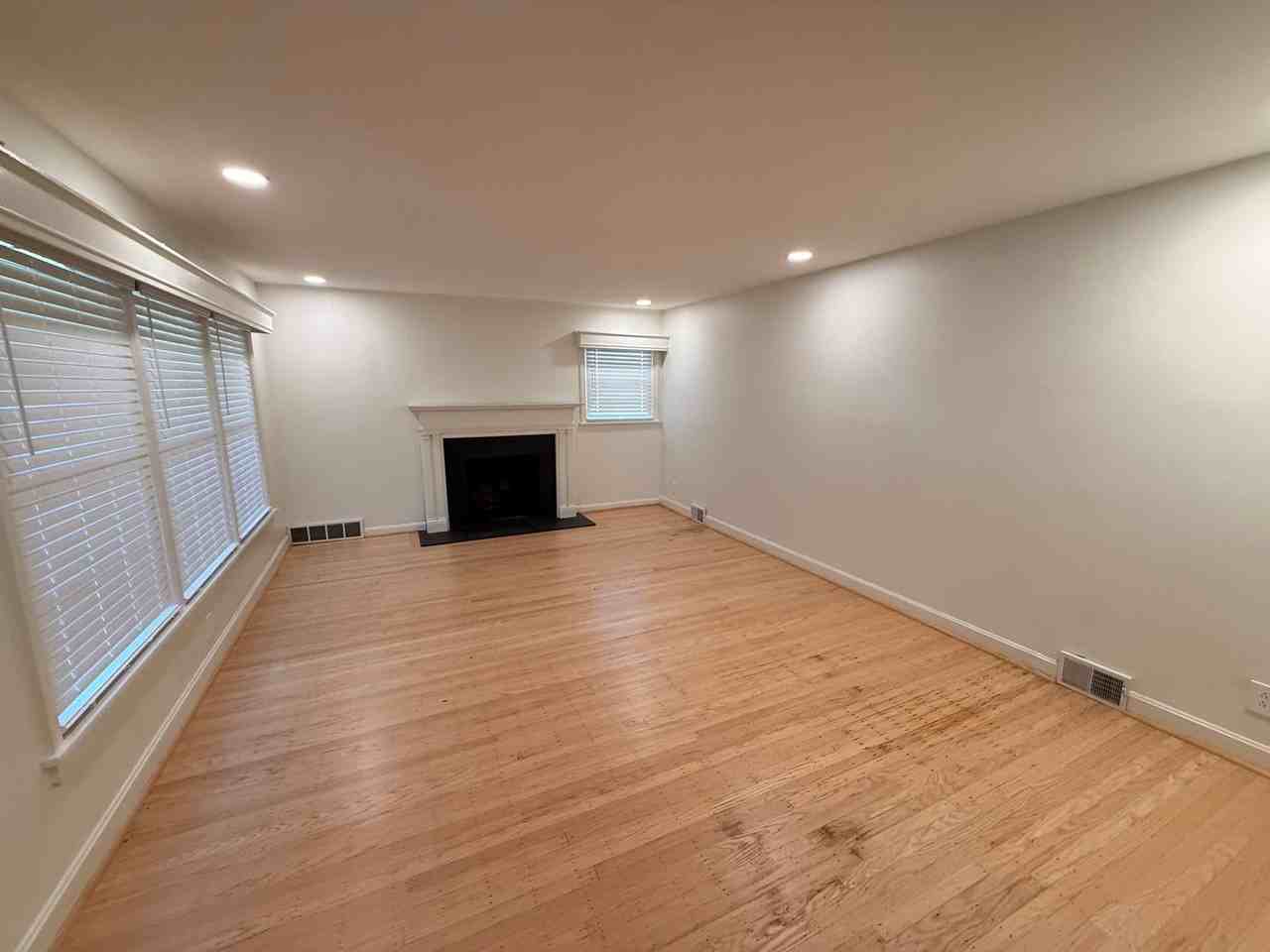 3703 Willmar Ave - Photo 2 of 13