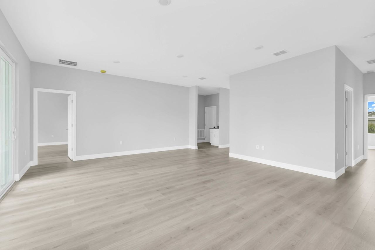 24504 Peppercorn Rd #1 - Photo 7 of 18