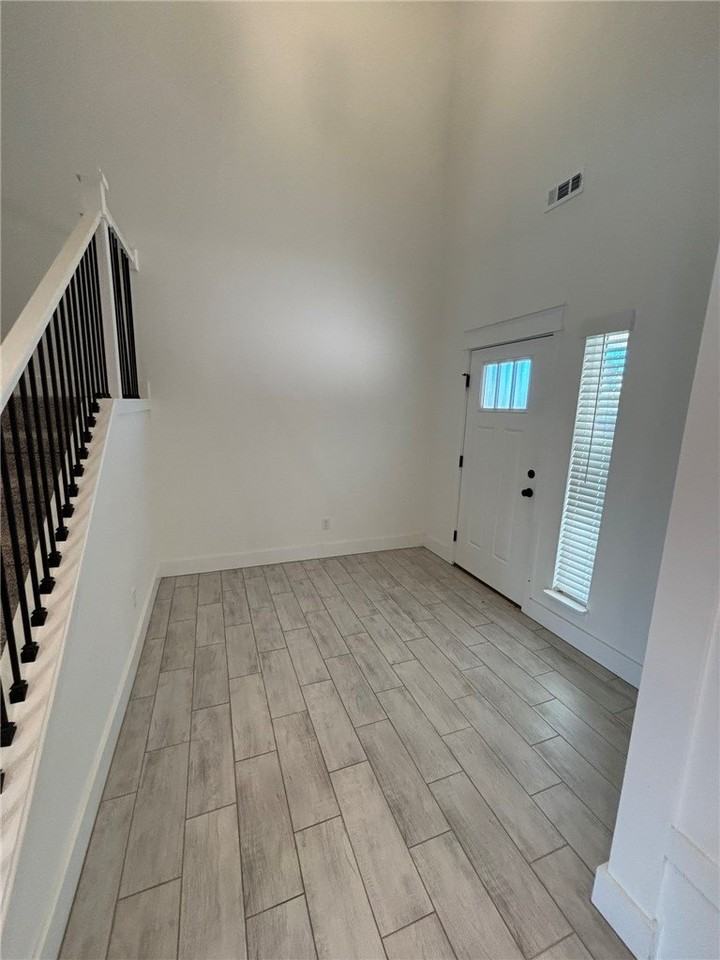 2161 Bluebonnet Ln - Photo 6 of 28