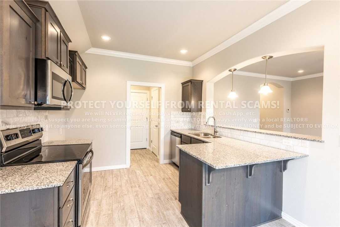 4230 W Divide Dr - Photo 6 of 16