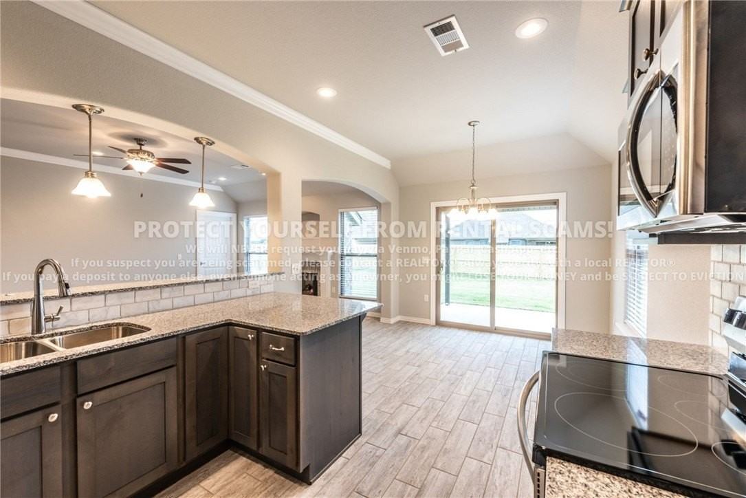 4230 W Divide Dr - Photo 7 of 16