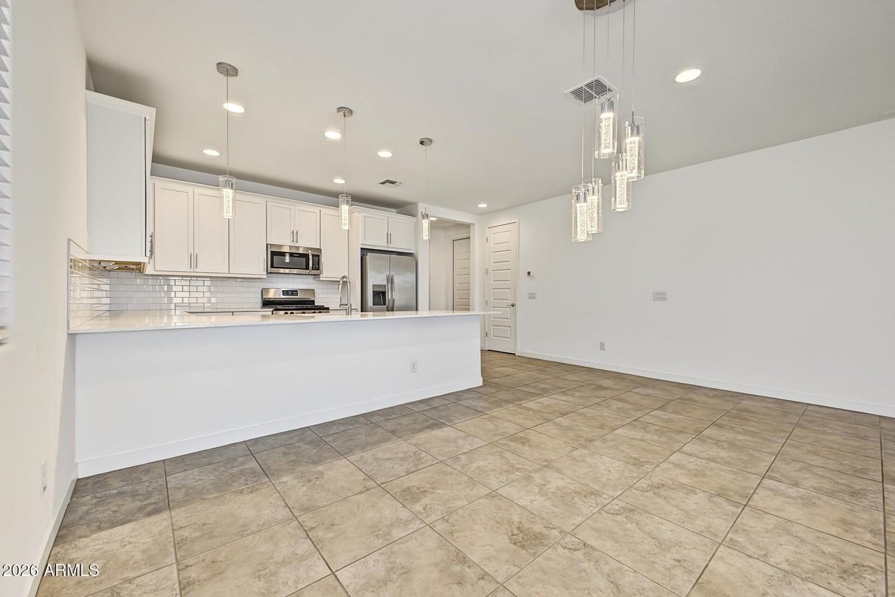 8442 N 170th Ln - Photo 7 of 28