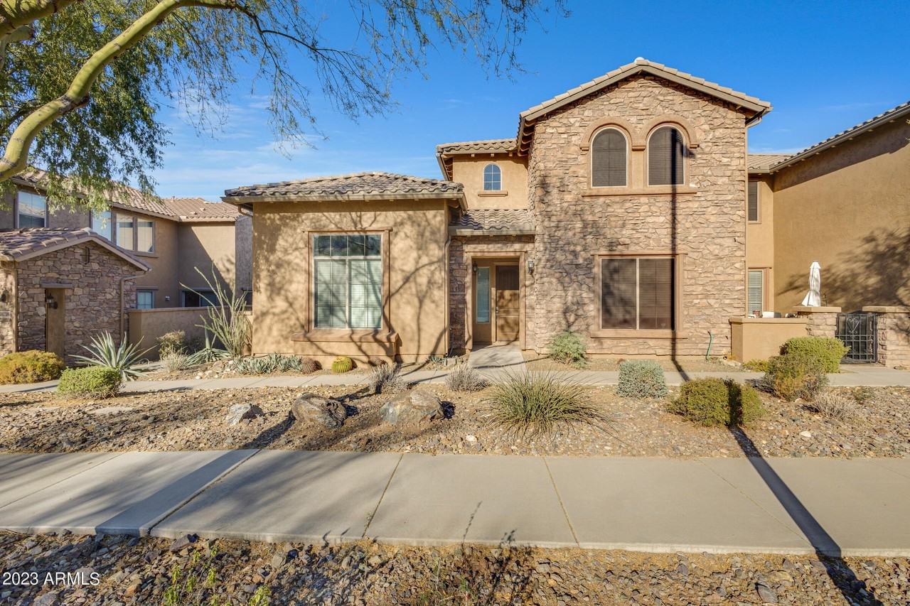 28739 N 20th Ln - Photo 4 of 45
