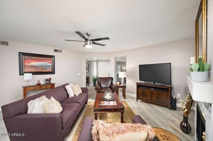 9736 N 95th St #125 - Photo 3 of 35