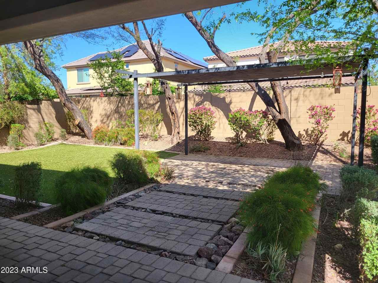 21977 N 97th Gln - Photo 5 of 26