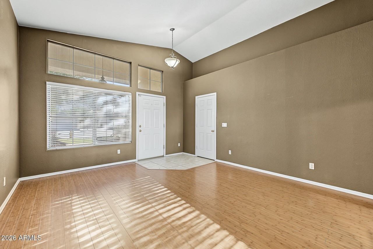2742 S Camellia Ct - Photo 5 of 30