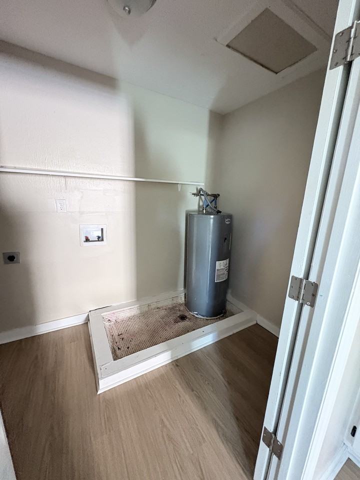 111 Ash Ct #1 - Photo 6 of 9