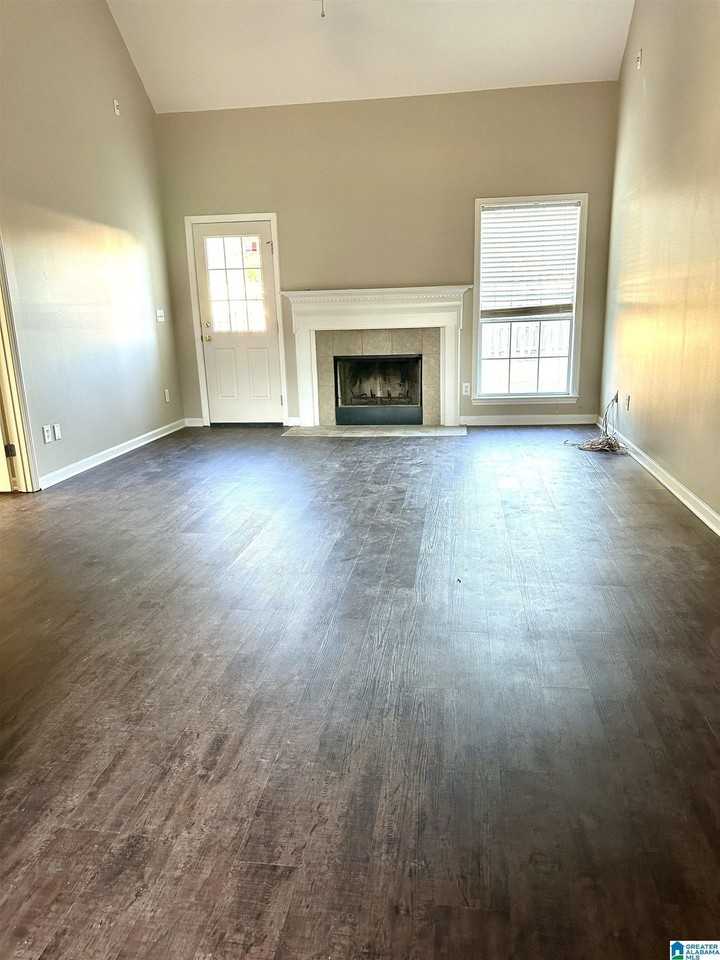 564 Old Cahaba Dr - Photo 2 of 12