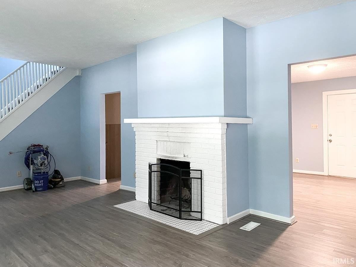 820 N Washington St - Photo 3 of 35