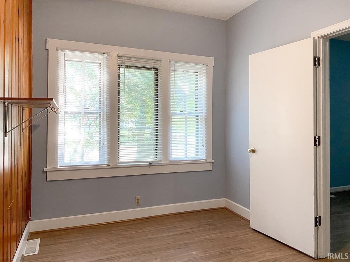 820 N Washington St - Photo 5 of 35
