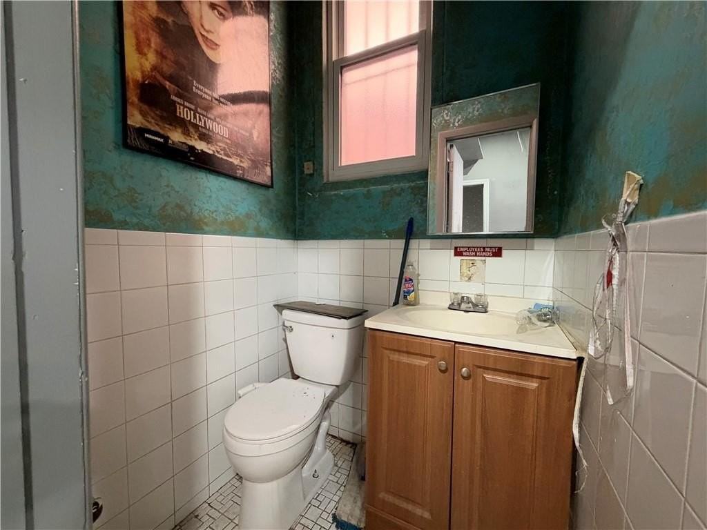 218 Avenue U - Photo 6 of 6