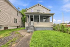 featured image of 143 York St