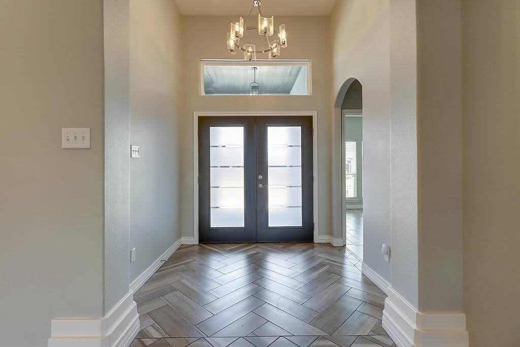 8206 Denali Dr - Photo 3 of 40