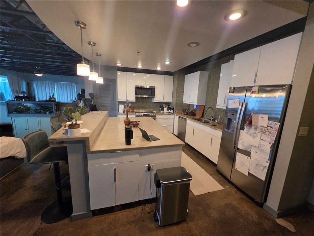 901 N Upper Broadway St #601 - Photo 5 of 12