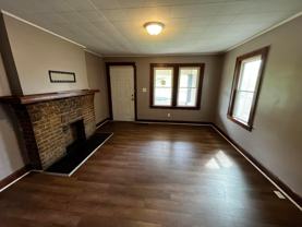 627 S Burgess Ave - Photo 1 of 1