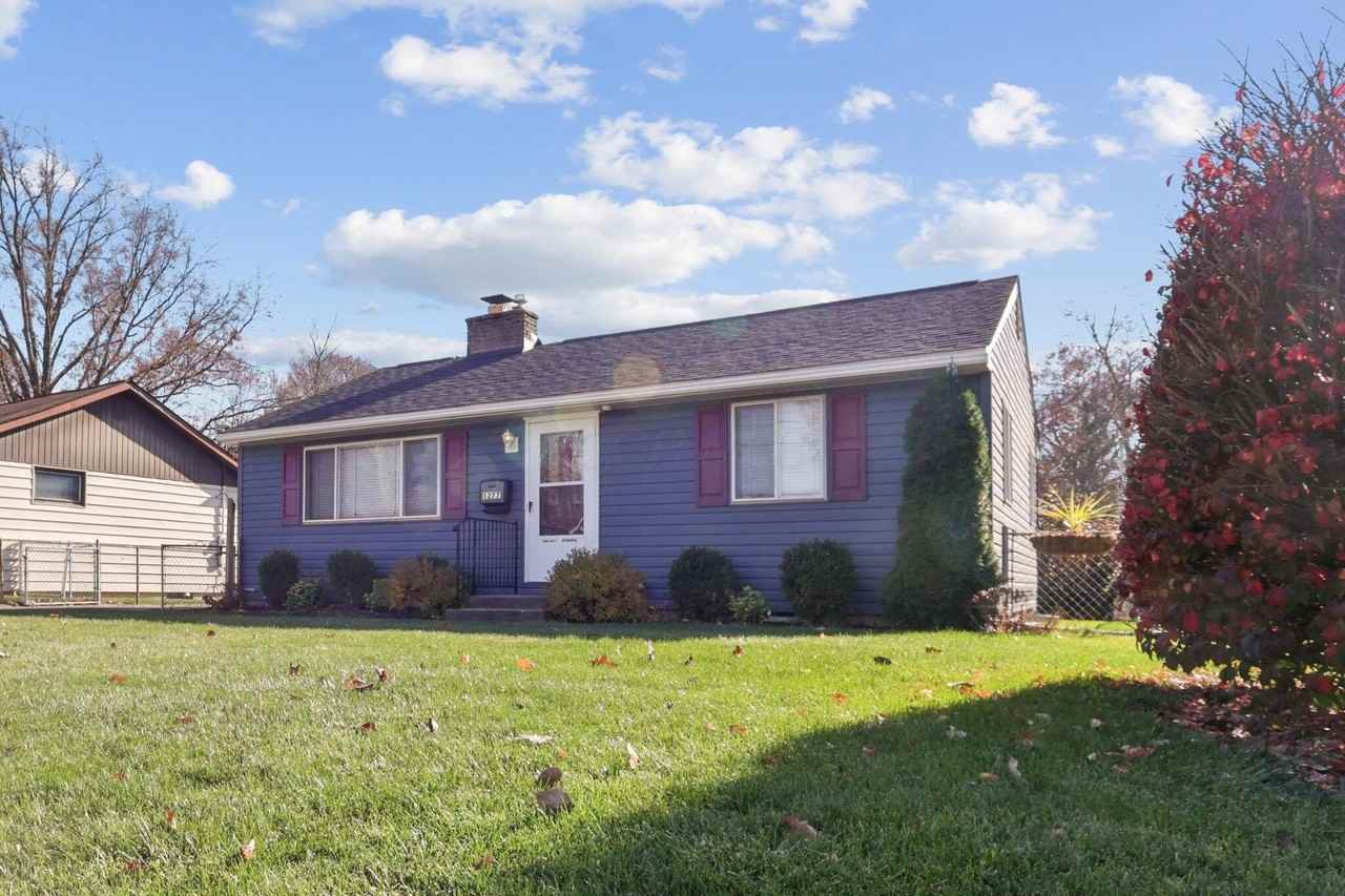 1277 Northridge Rd - Photo 5 of 33