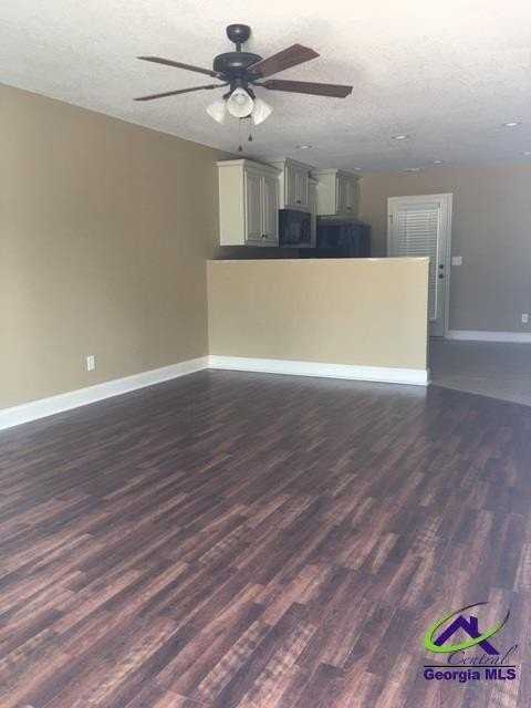 110 Pershing Place Ct - Photo 5 of 16