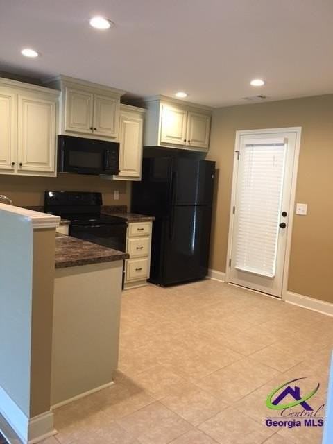 110 Pershing Place Ct - Photo 7 of 16