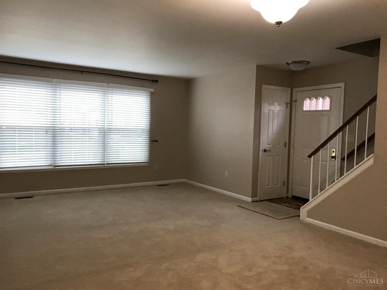 9112 Dominion Cir - Photo 7 of 16